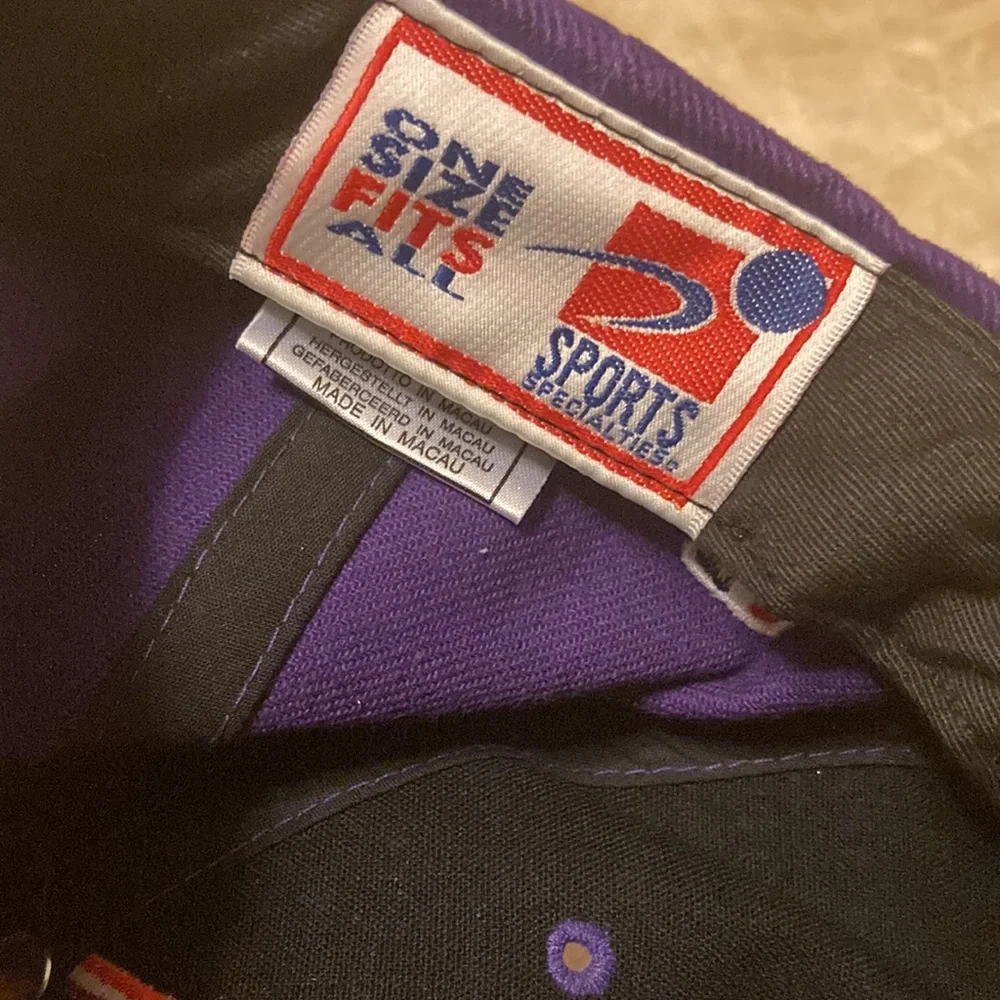 Vintage Sports Specialties Phoenix Suns Strapback
